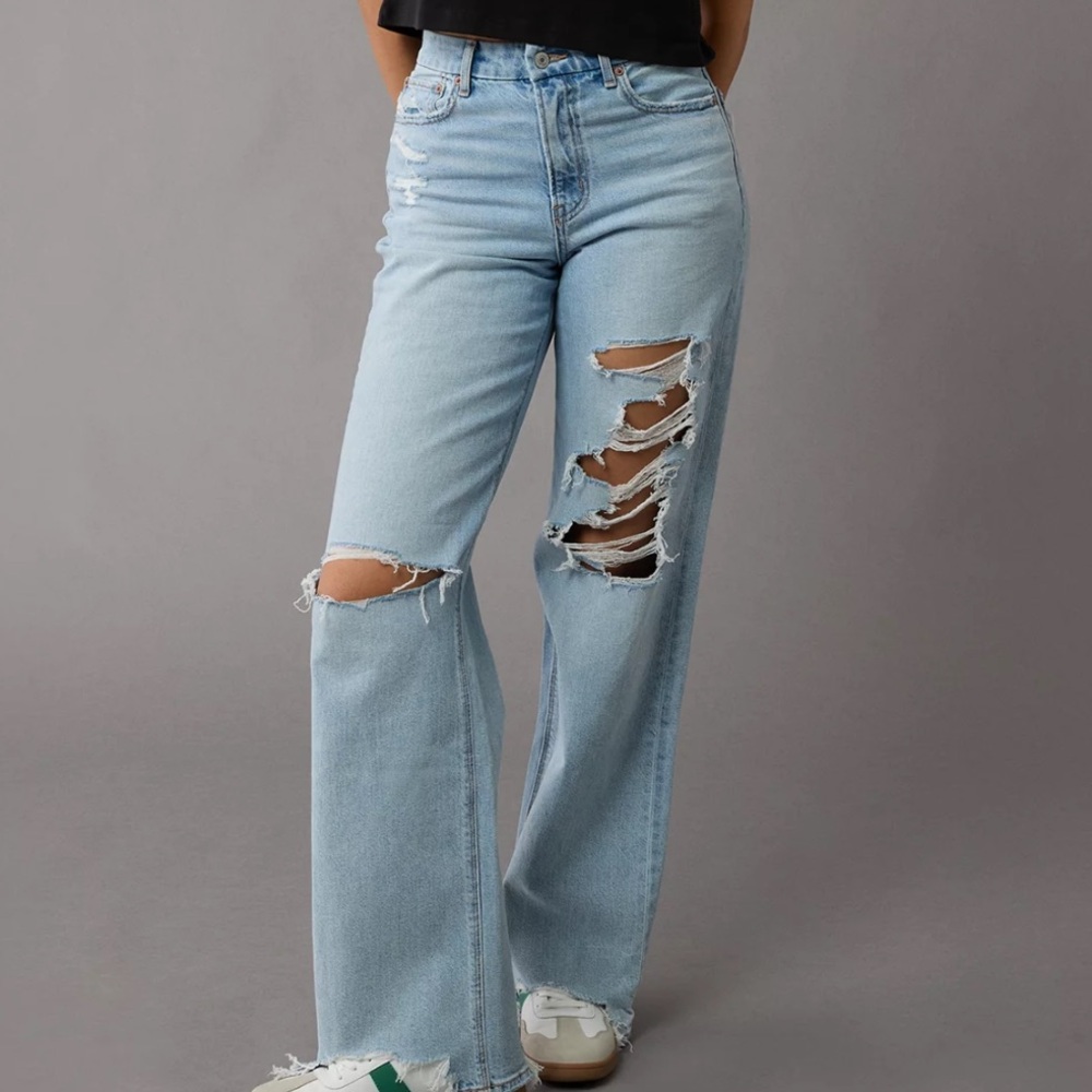American Eagle Outfitters Light Blue Flare Jeans